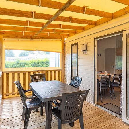 Camping L'Ile Aux Oiseaux Esterno foto